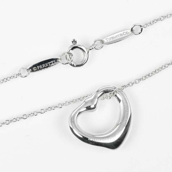 TIFFANY Authentic Silver Heart Necklace - Picture 5 of 6